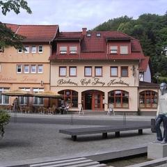 Pension Jung, Bäckerei-Konditorei & Café