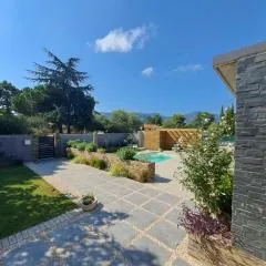 Belle villa avec piscine vue montagne à 10 mn de la mer à Argeles