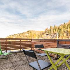 quiet studio with terrace view on Mont-Blanc