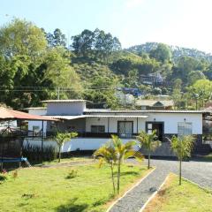 Villa Natalia Finca, 30 personas, jacuzzi 10 minutos de termales