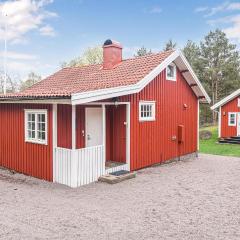 3 Bedroom Stunning Home In Brastad