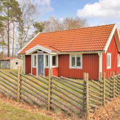 Beautiful Home In Hyltebruk With Jacuzzi, Wifi And 1 Bedrooms