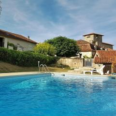 Amazing Home In Lusignac With Outdoor Swimming Pool