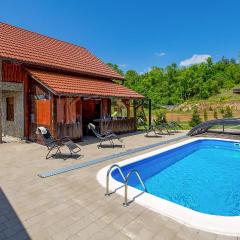 Stunning Home In Perusic With Jacuzzi, Sauna And Outdoor Swimming Pool