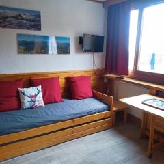 Studio 2* à La Plagne, Vu Mont Blanc, Casier à Ski, Plein Centre - FR-1-181-2634