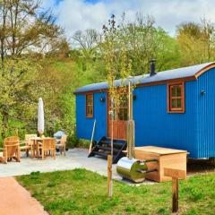Finest Retreats - Maple Luxury Shepherds Hut