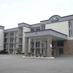 Days Inn by Wyndham Kodak/Sevierville Intrstate SmokeyMntns