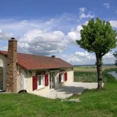 Gîte Monétay-sur-Allier, 3 pièces, 4 personnes - FR-1-489-110