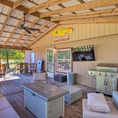 Quiet Kingston Getaway Close to Lake Texoma!