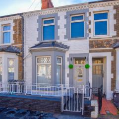 Impeccable 4-Bed Home Close to City Centre