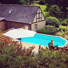 Le Vieux Moulin Gites - Detached cottage with garden views and pool