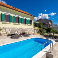 Holiday Home Petra by Interhome