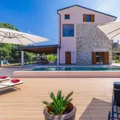 Holiday Home Villa Julia by Interhome