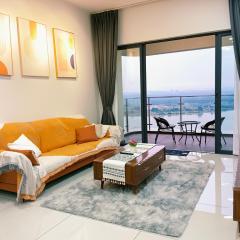 Danga Suite full Sea View, 7 min to CIQ,3BR 8 PAX, Royal stand, By Hint