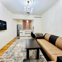 Modern Elegant Renovated Apartment, New Building, Chekhov stree