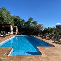 Villa Sitges Ilusión 15 minutes by car from Sitges Sleeps 16 people XXL swimming pool