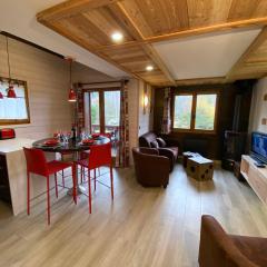 Bel duplex à Chamonix avec poêle à bois, WiFi, parking - FR-1-343-166