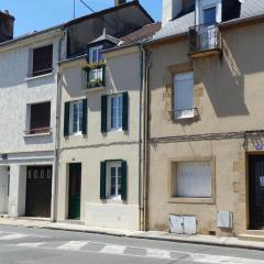 Gîte Moulins, 2 pièces, 2 personnes - FR-1-489-162