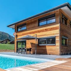 Superb chalet with pool - Welkeys