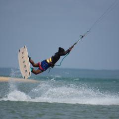 De Silva Wind Resort Kalpitiya - Kitesurfing School Sri Lanka