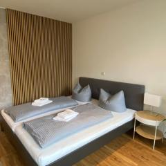 RR - Tiny Apartment - Parking - Kitchen - WIFI