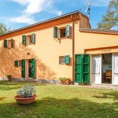 Nice Home In Trebbiantico Di Pesaro With 2 Bedrooms And Wifi