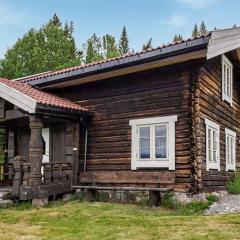 2 Bedroom Lovely Home In Eggedal