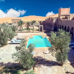 カスバ オテル エルグ シェビ（Kasbah Erg Chebbi）