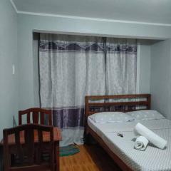 Cardo's Front Beach Room