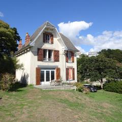 Villa in Normandy with Beach Access