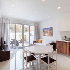 Comfy APT with Terrace, 5 mins to Sliema Ferries by 360 Estates