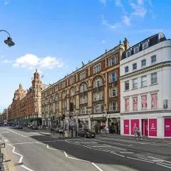 Central Knightsbridge 3 Bedroom House