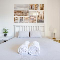 Travel and Live Faria Guimarães