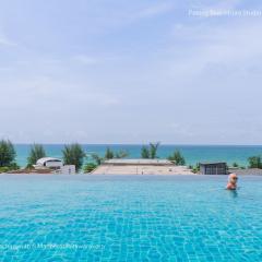 ✪✪✪✪✪ Patong Beachfront Studio Rooftop Pool Skybar