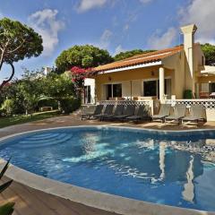 Villa Quadradinhos 21Q - luxurious 4 bedroom Vale do Lobo villa with private heated pool