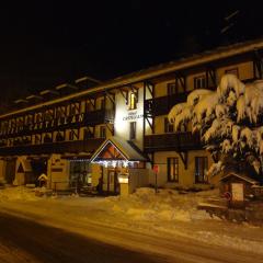 Hotel Castillan