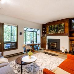 Cedar Suite at Snowater