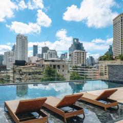 The Coach Hotel Sukhumvit - Asok BTS Bangkok