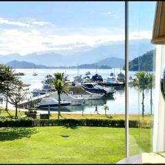 Frente & Vista do Mar - Fasano Area, Porto Frade - Angra dos Reis, RJ Seafront View - Inside a Condo - Next to a 5-Star Hotel