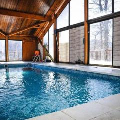 Villa spacieuse à Ax-les-Thermes avec piscine et spa