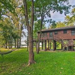 Cozy Riverfront Getaway Fishing On-Site!