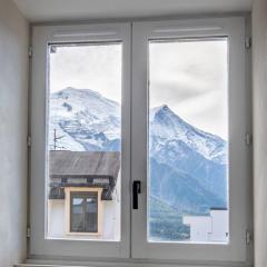 Appart' 52 elegant apartment in the mountains for 6 in Chamonix city center