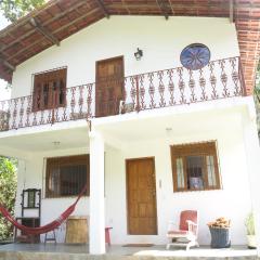 Casa em Friburgo com lareira suíte & quarto
