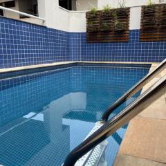 Apt 2 suites com ar condicionado e piscina Ubatuba