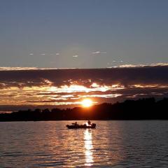 Overlook Lakehouse on Chippewa Lake Close to Haymarsh State Game Area and Ferris State College