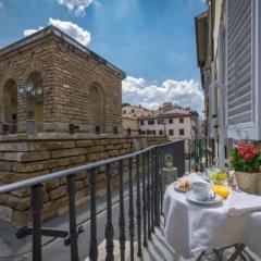 Pitti Terrace Luxury Apartment