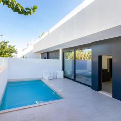 Stunning Home In Pilar De La Horadada With Outdoor Swimming Pool, Wifi And 3 Bedrooms