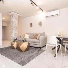 Renovated 2 BR with 2 BTH front Mamilla Mall
