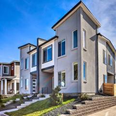 Commerce City Townhome about 6 Mi to Dtwn Denver!