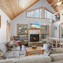 Nature's Cove, Hot Tub, WIFI, 685 FREE tickets each paid day!!!